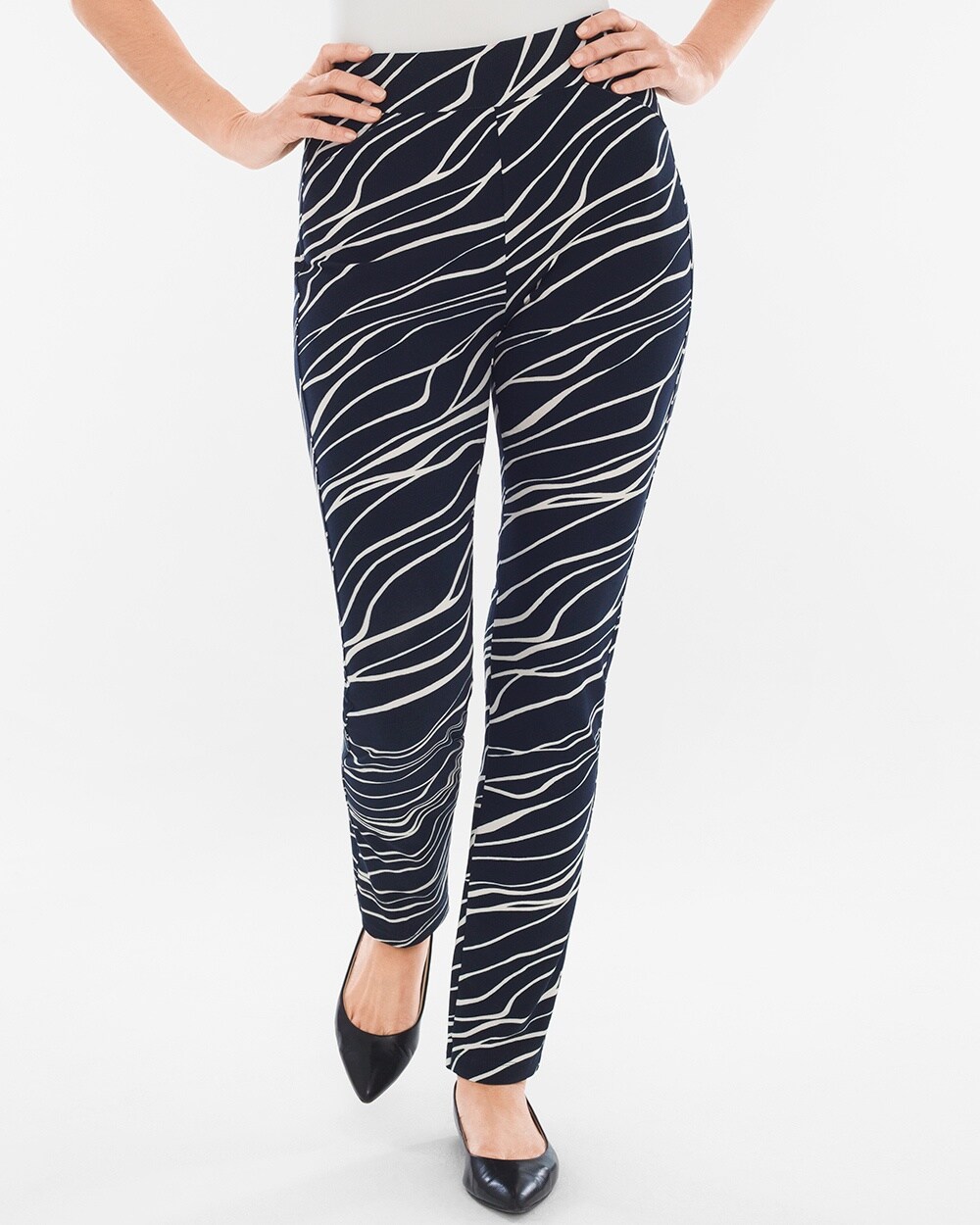 Travelers Collection Wave-Print Crepe Pants