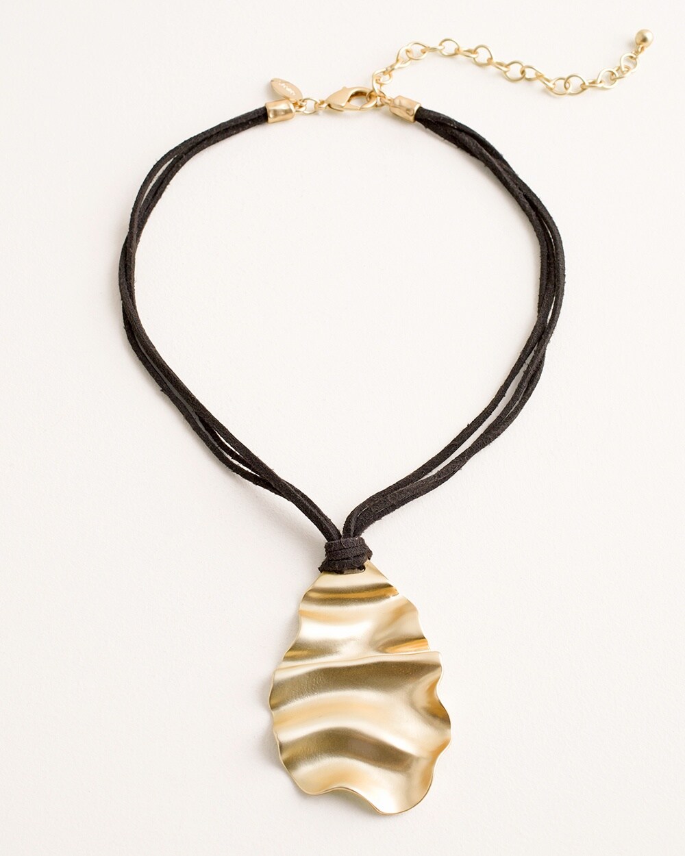 Short Gold-Tone Wave Pendant Necklace