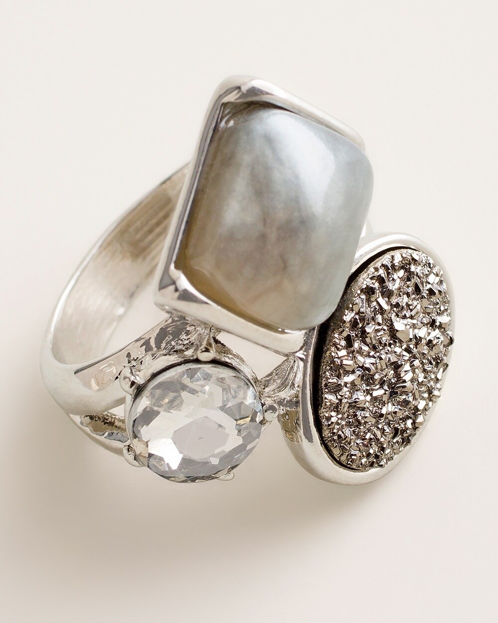 Gray and Neutral Cluster Ring
