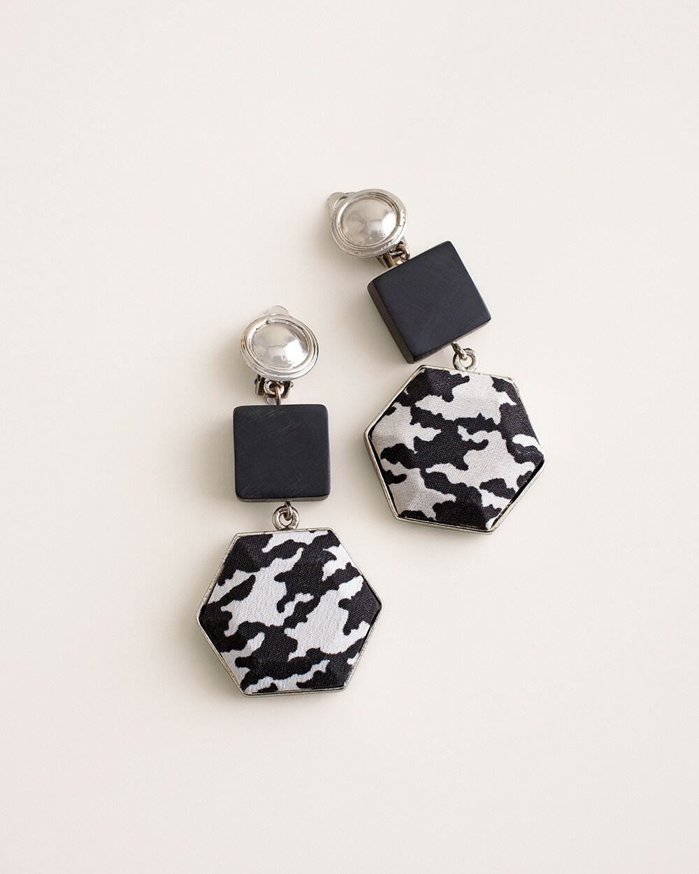 Black and White Printed Clip-On Drop Earrings