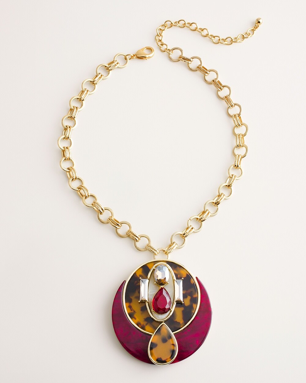 Short Faux-Tortoiseshell and Shiraz-Hued Pendant Necklace