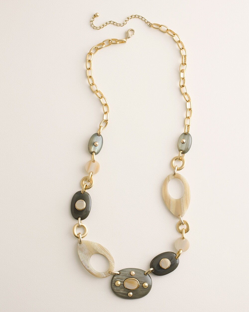Long Green Simulated Stone Single-Strand Necklace