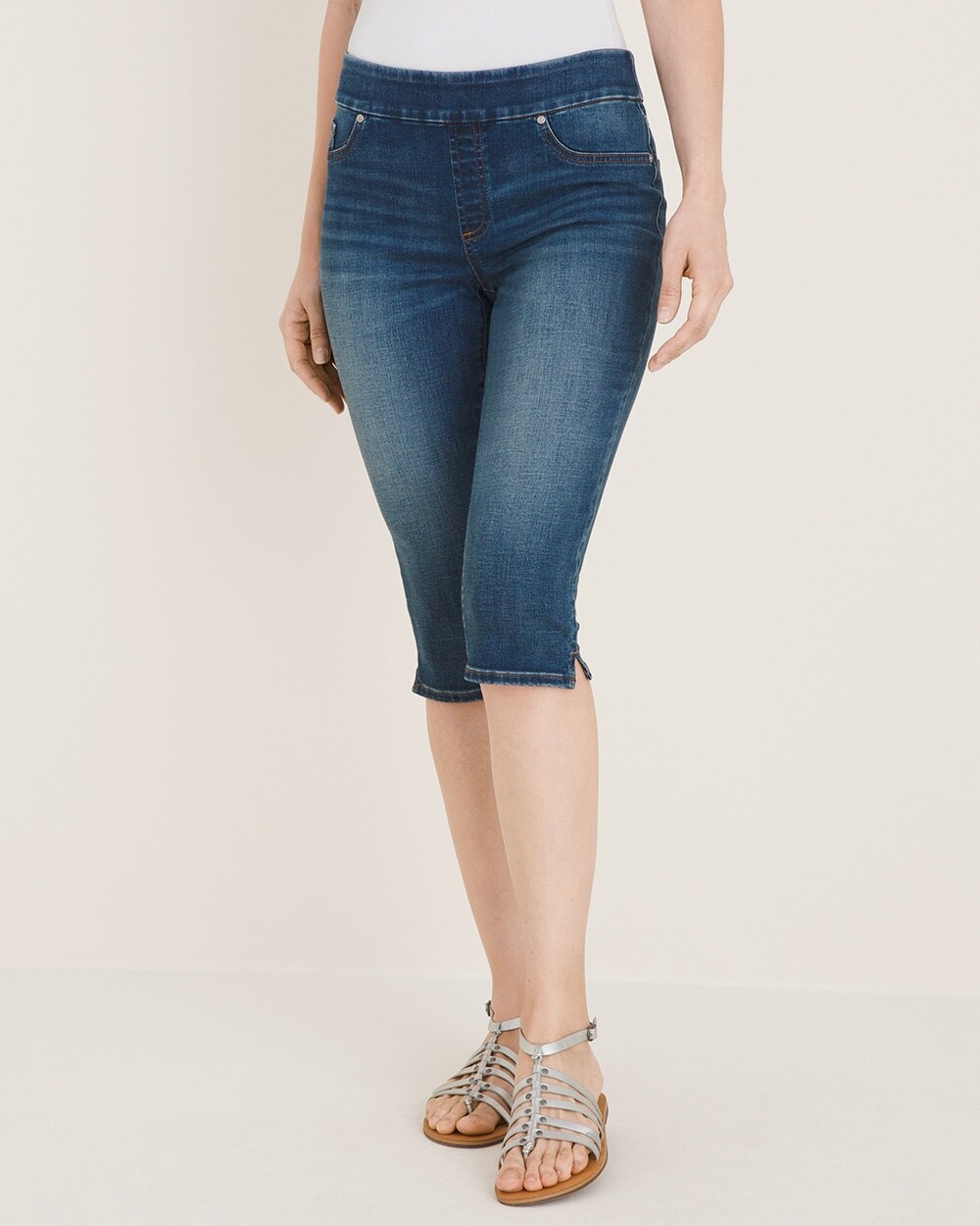Women's Modern Pull-On Capri Jeans - Walmart.com