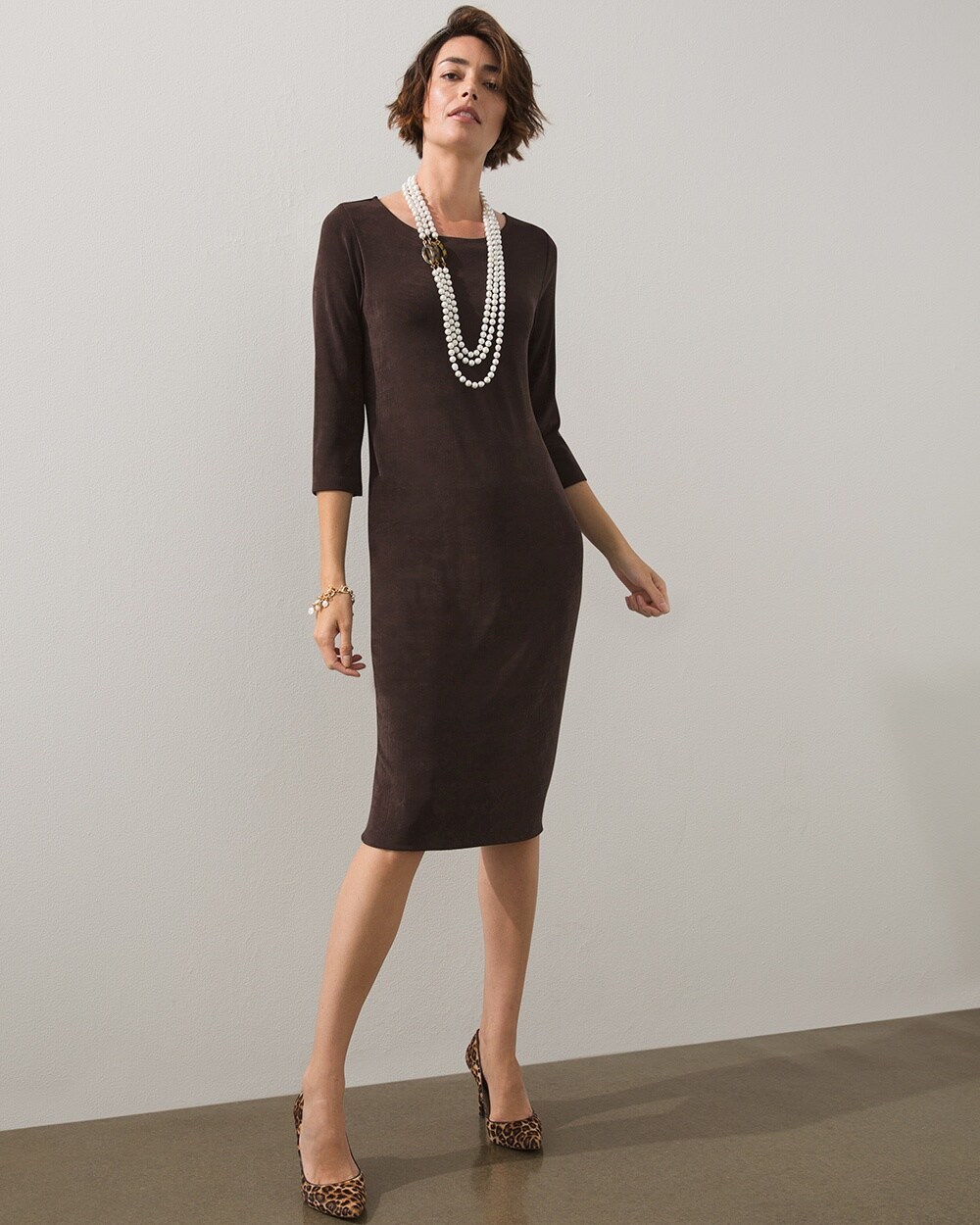 Travelers Classic Scoop Neck Dress video preview image, click to start video