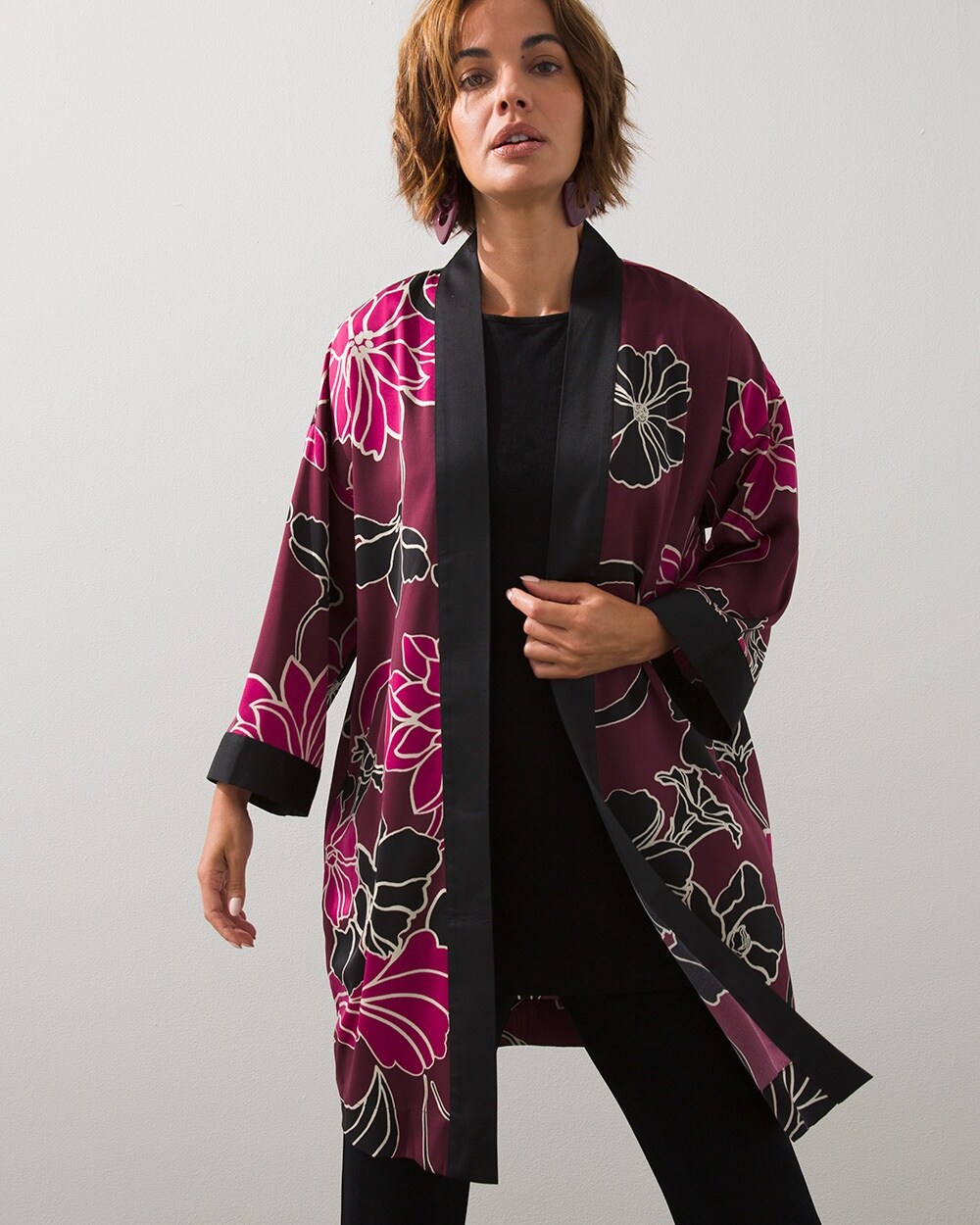 Travelers Collection Print Kimono video preview image, click to start video