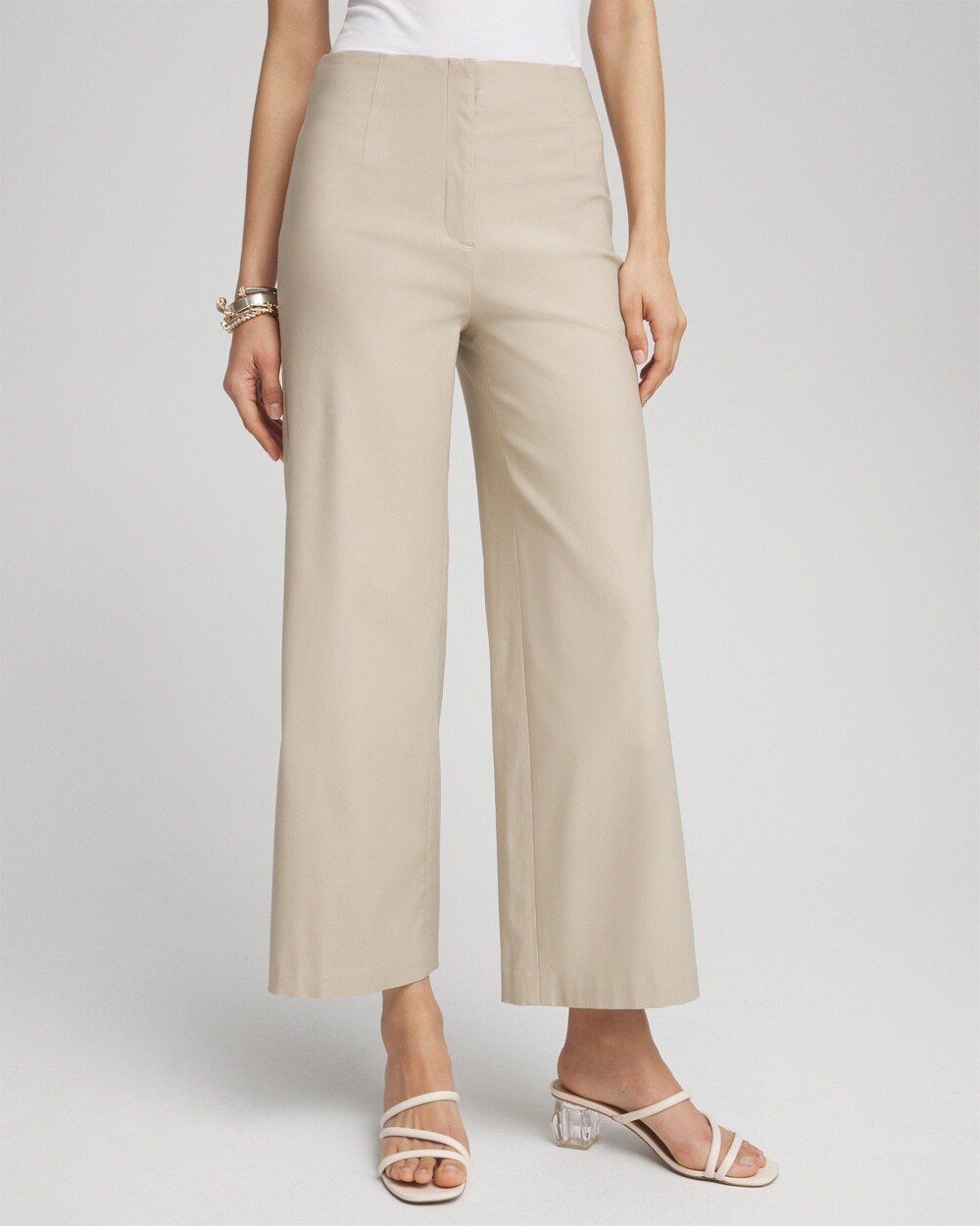 Chico's Wide Leg Cropped Pants In Cafe Au Lait Size 6 |  Black Label In Neutral