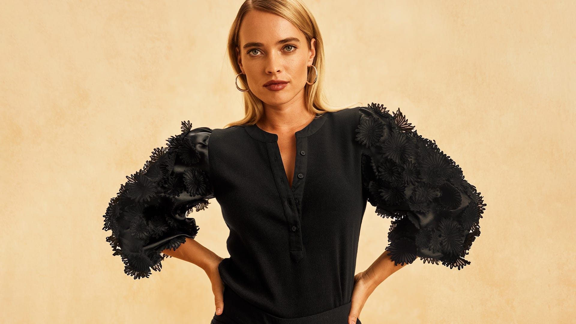 All-black-outfit-Sum3-Featured-image_Desktop_1080x1920.jpg