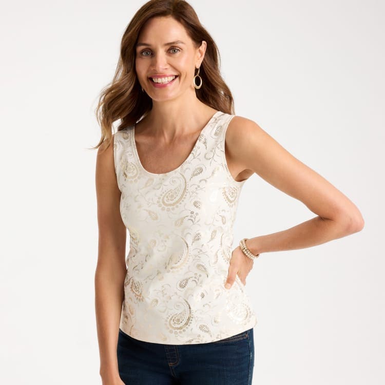 Sleeveless tee