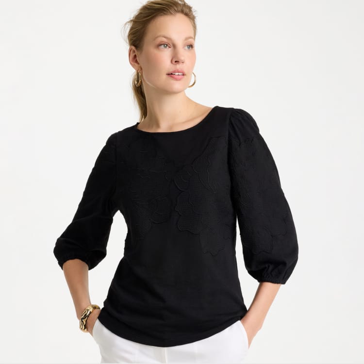 Three quarter sleeve tees