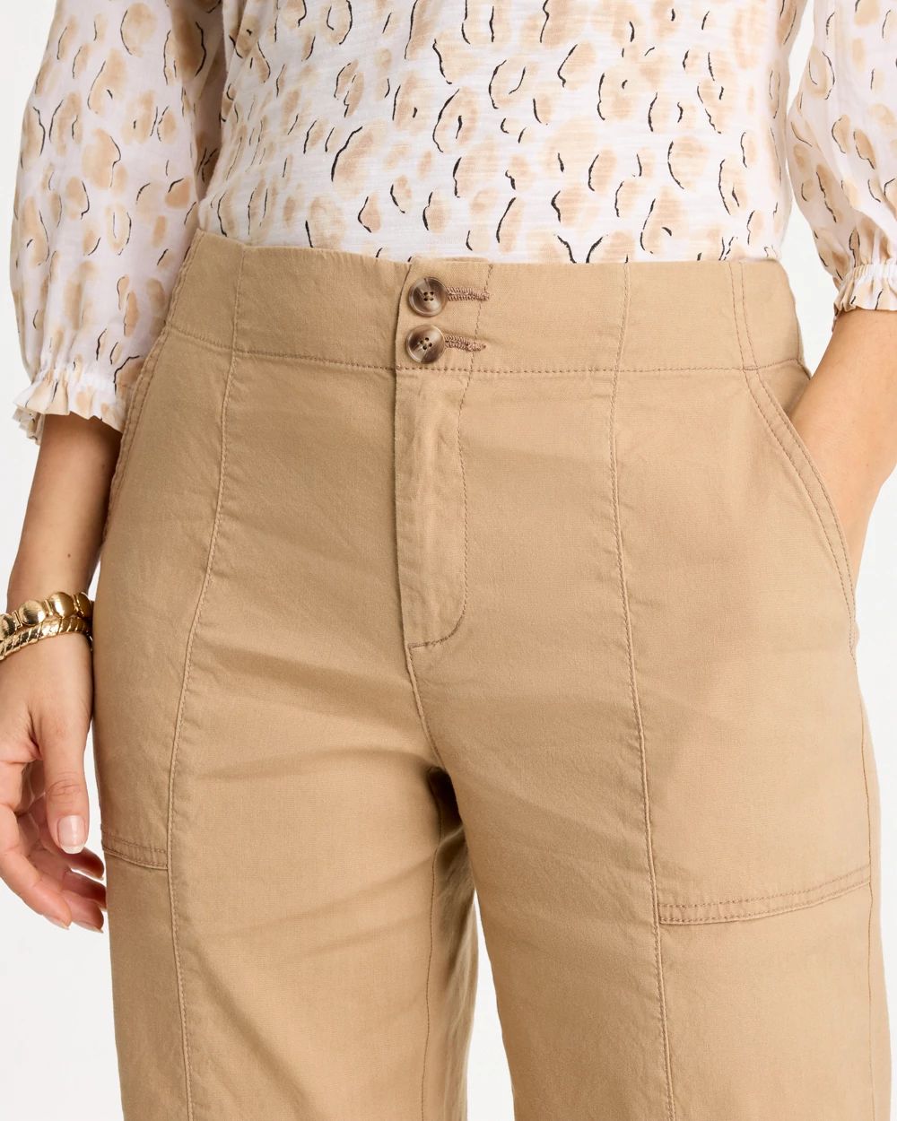 Relaxed Linen Crop Pant click to view larger image.
