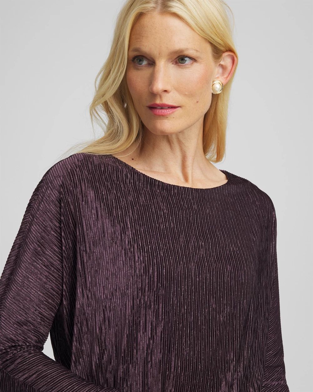 Crinkle Velvet Banded-Bottom Top