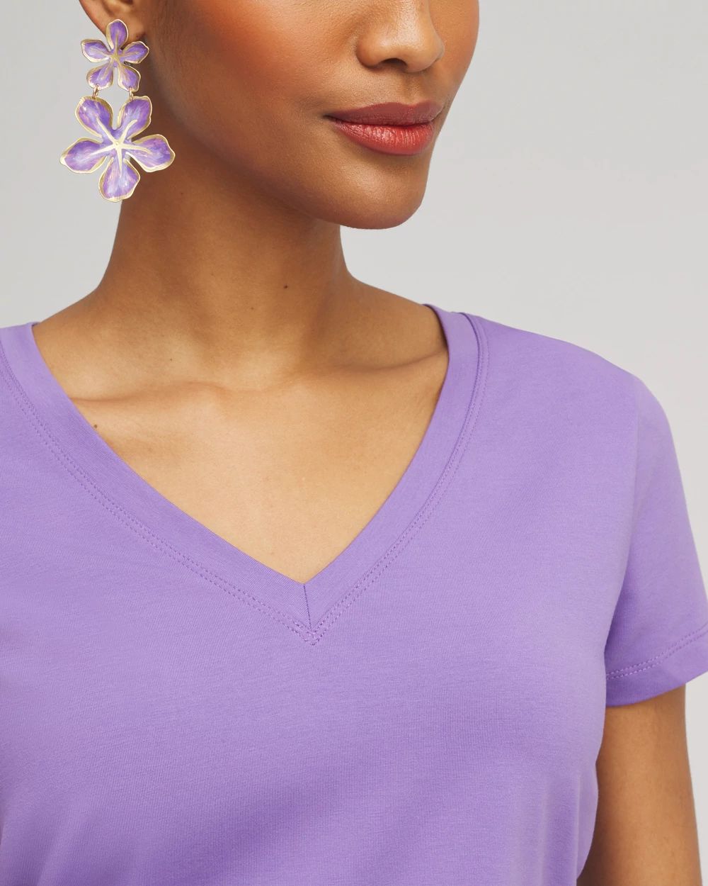 V-neck Perfect Tee