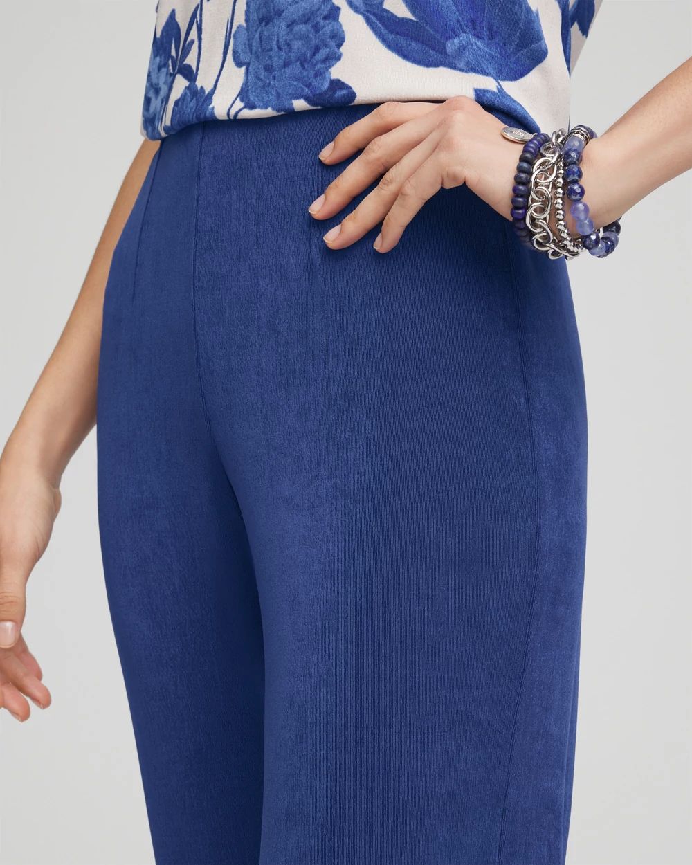 Travelers™ No Tummy Cropped Pants