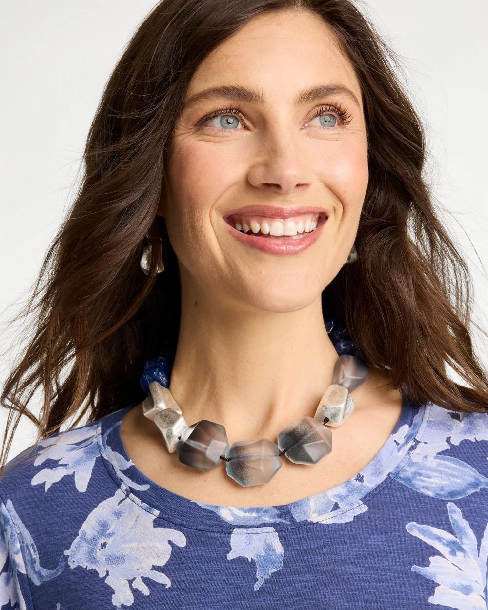 Geo Short Collar Necklace click to view larger image.