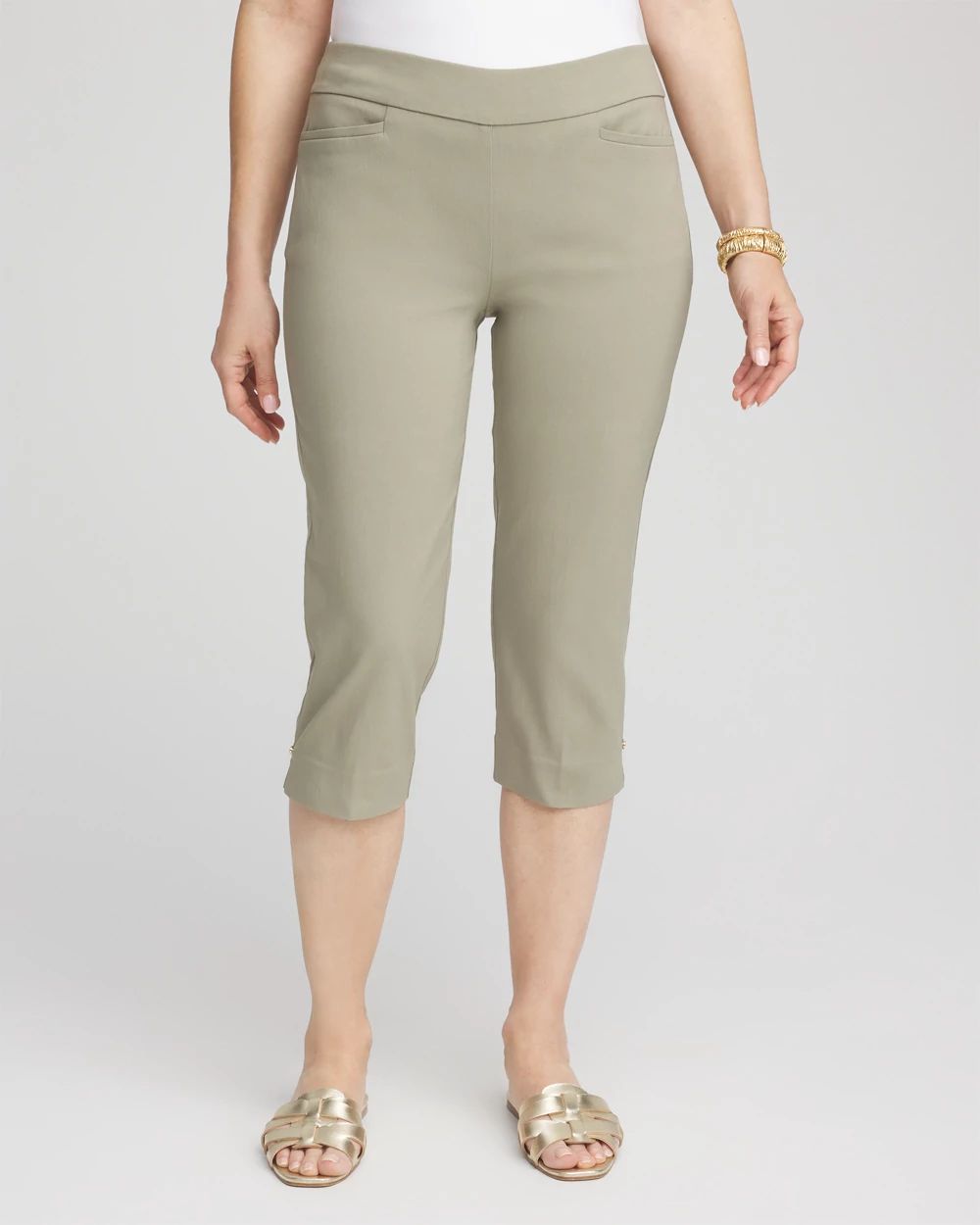 Brigitte™ Rivet Pull-On Capri Pants