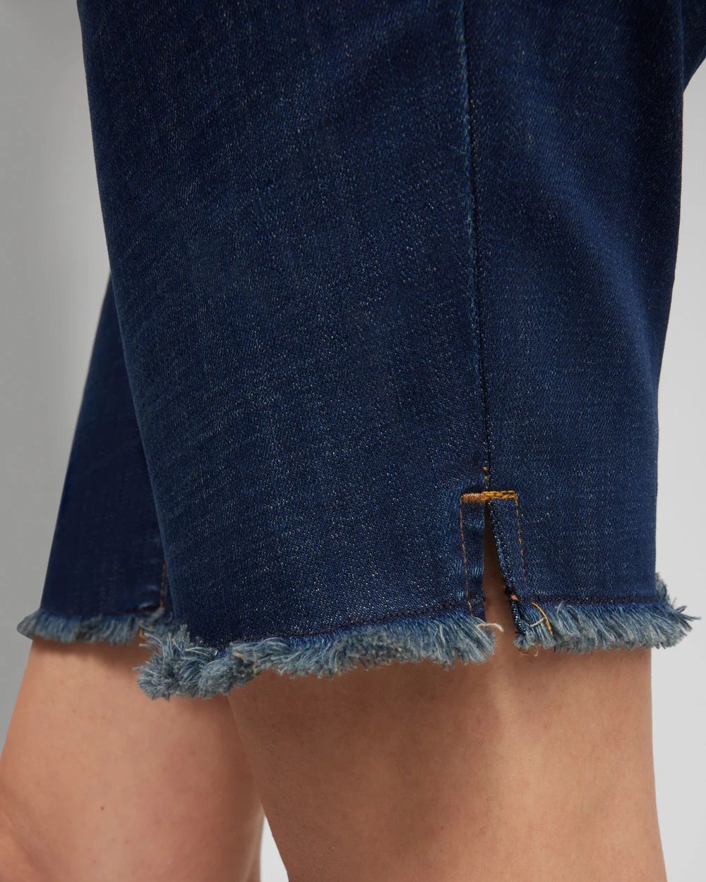 Girlfriend 7 Fray Hem Shorts