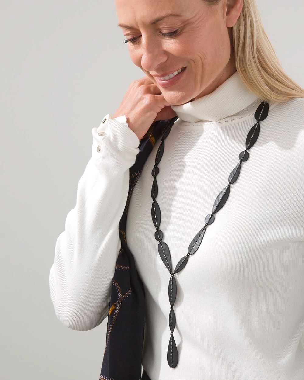 Black Glitz Y-Necklace