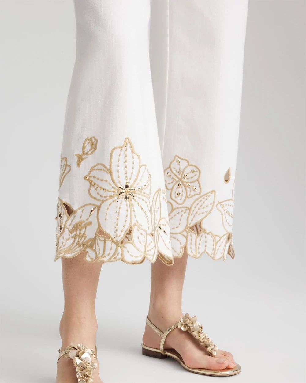 Pull-On Embellished Cropped Jeans
