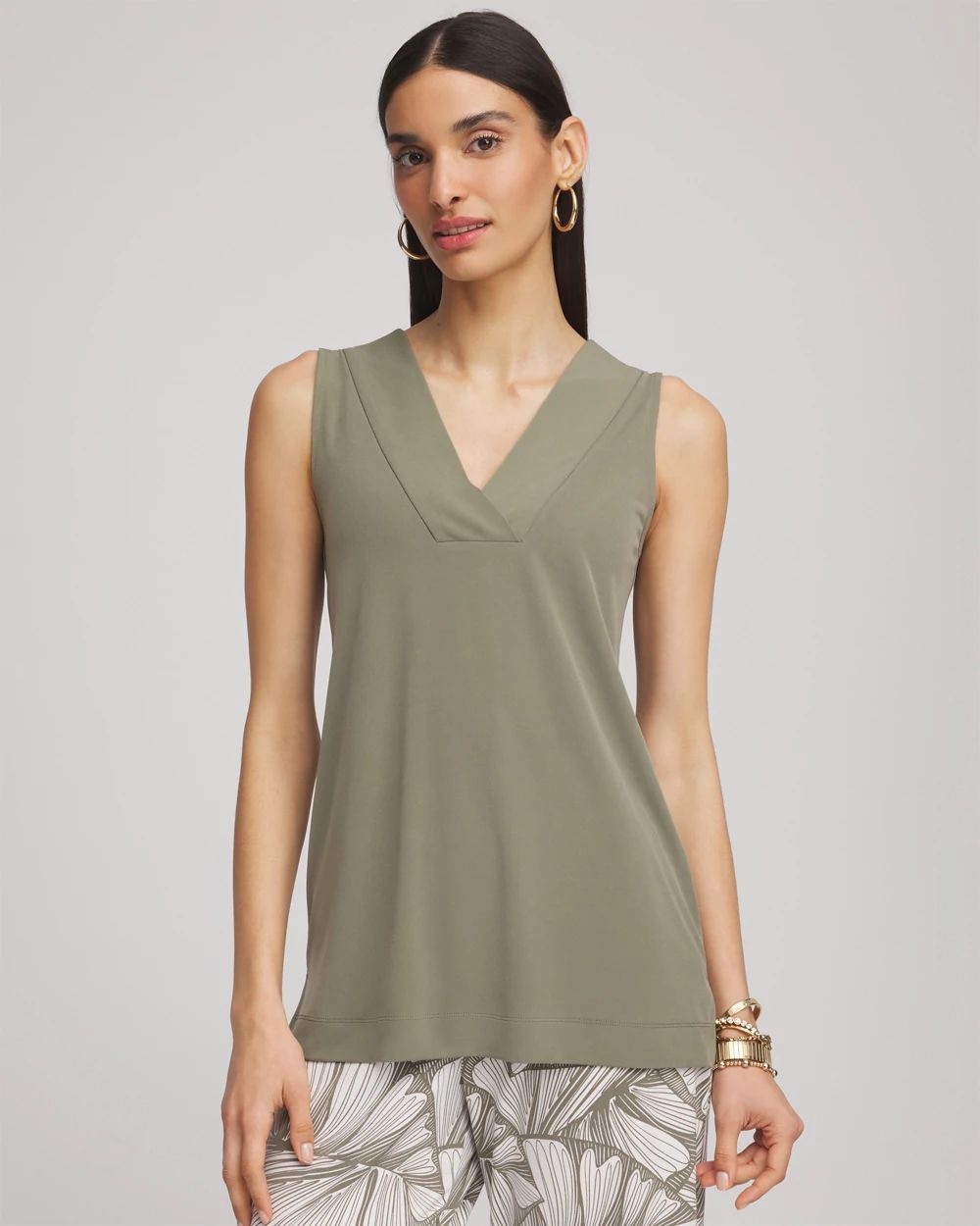 Travelers™ Knit V-Neck Tank