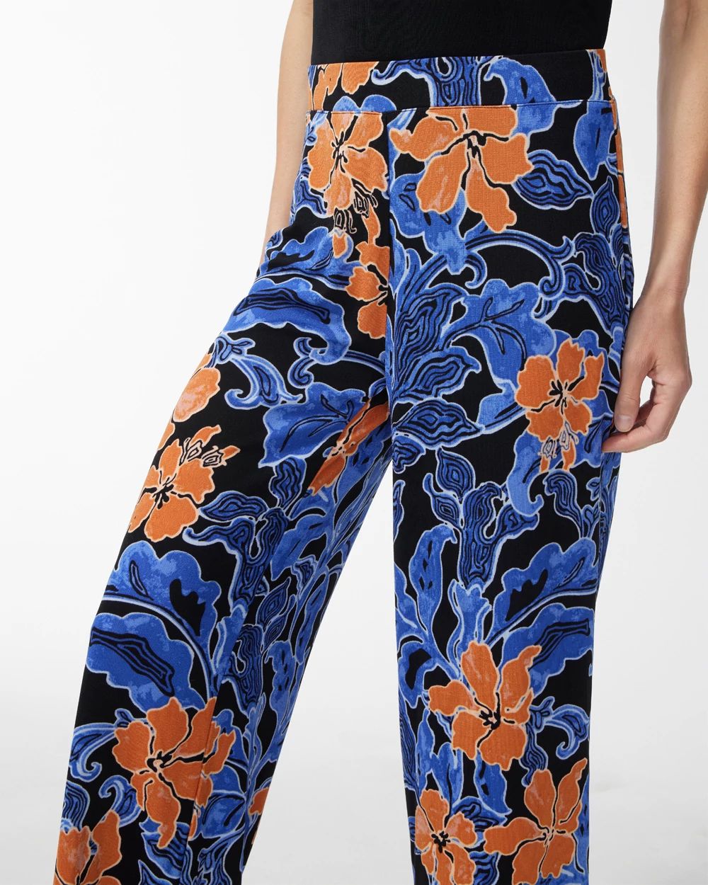 Travelers Floral Print Crops