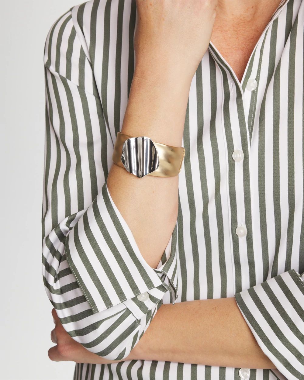 Mixed Metal Crinkle Cuff