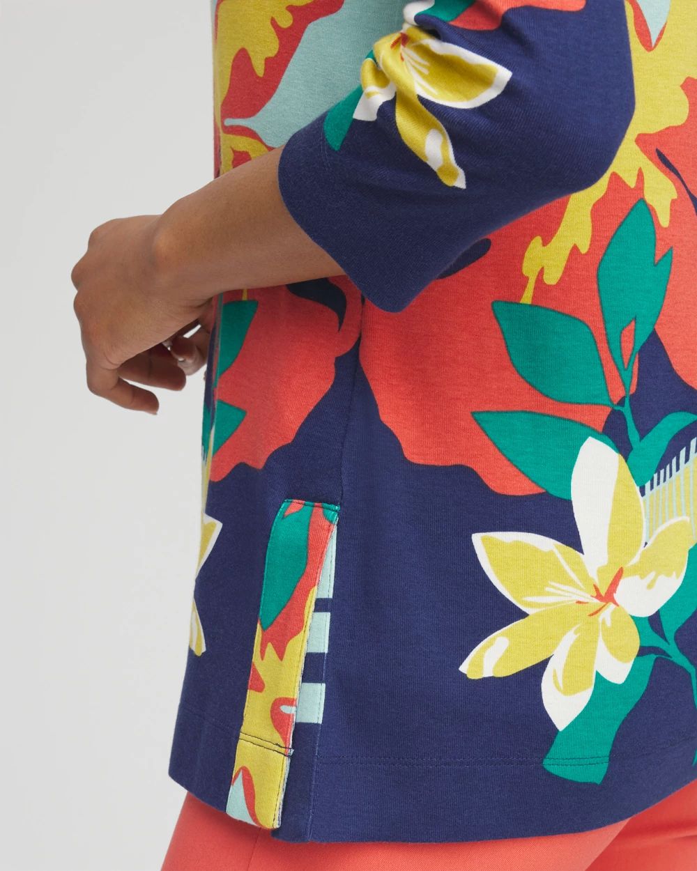 Floral V-neck Tunic