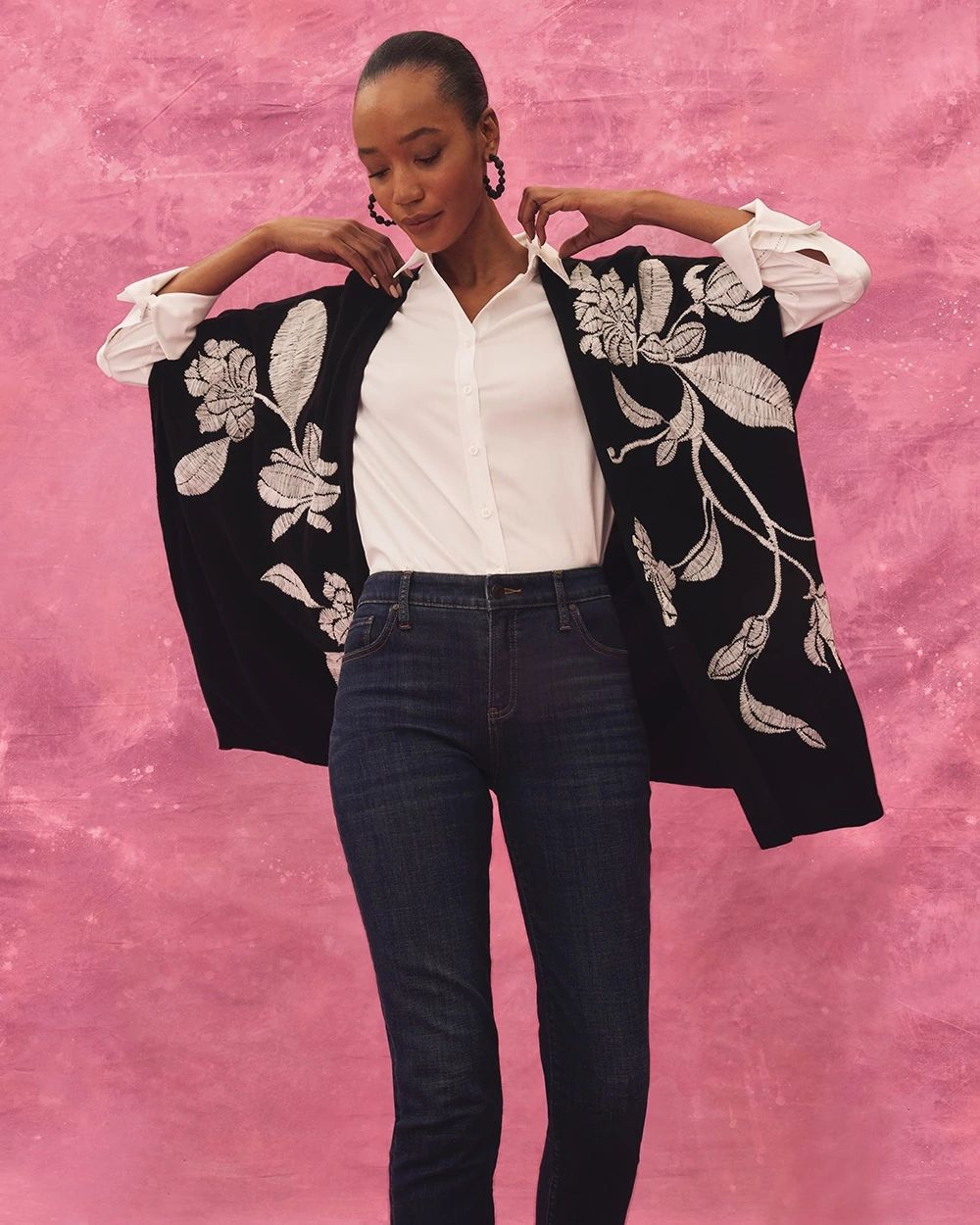 Embroidered Leaf Print Ruana