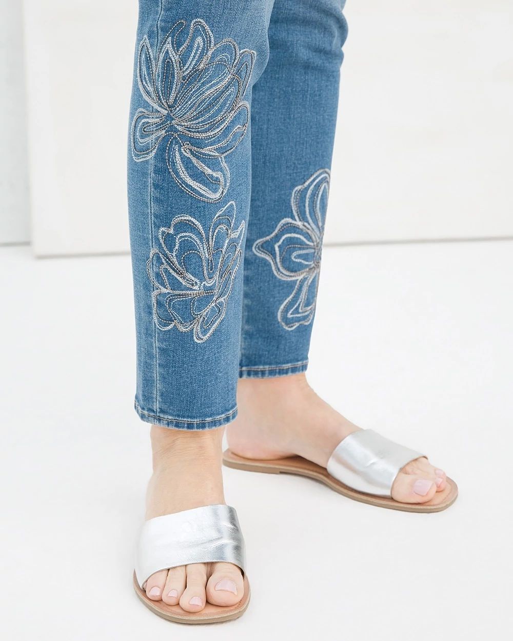 Chain-Trim Pull-On Jeggings