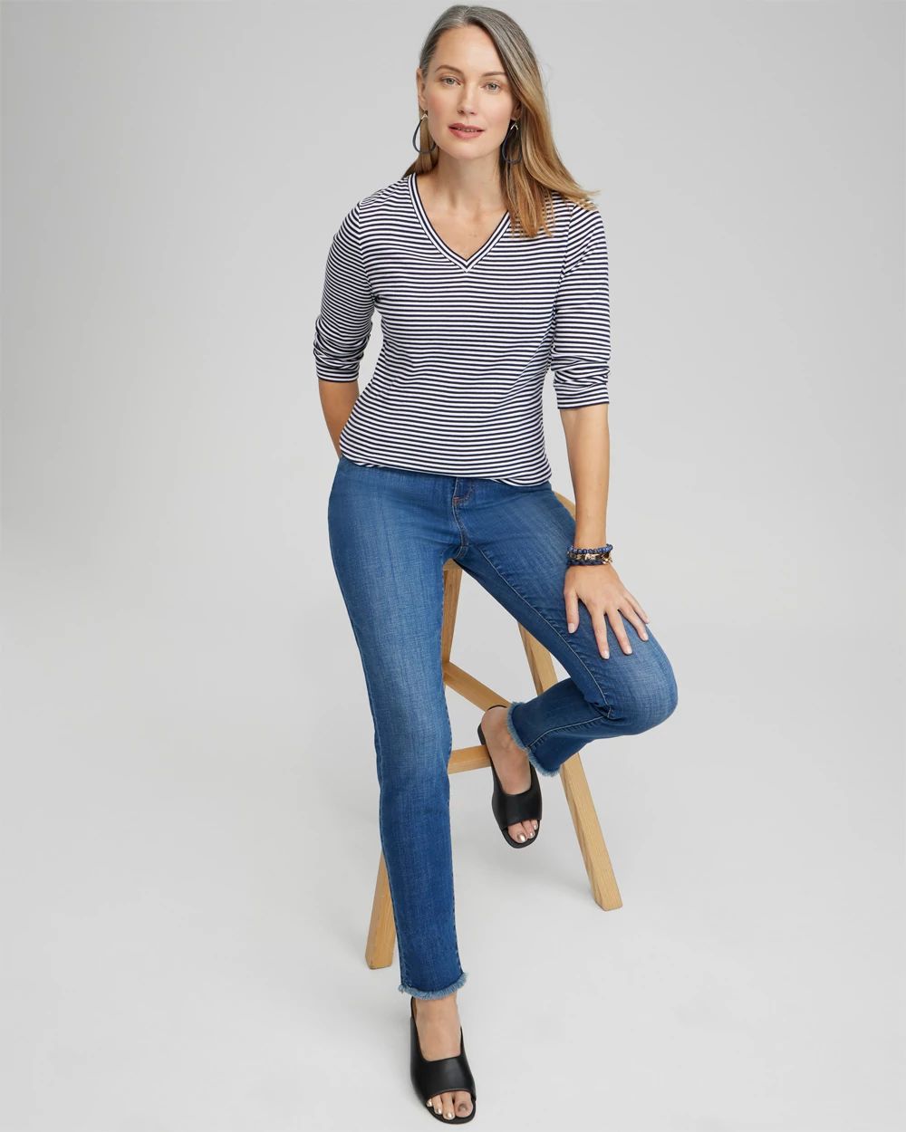Stripe V-neck 3/4 Sleeve Tee