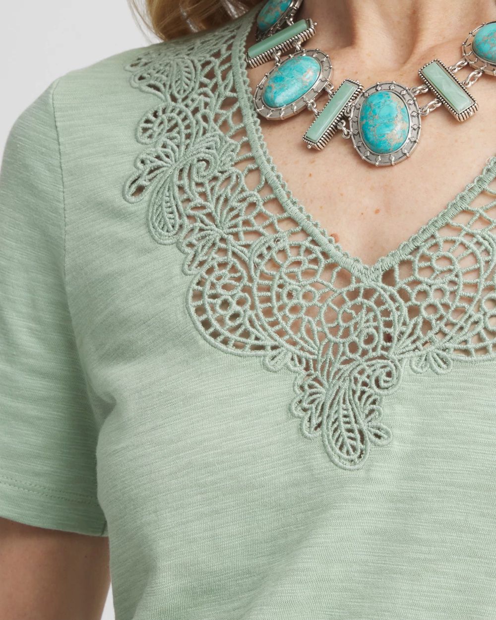 Lace V-Neck Slub Tee