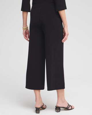 Travelers™ Wide Leg Pocket Cropped Pants