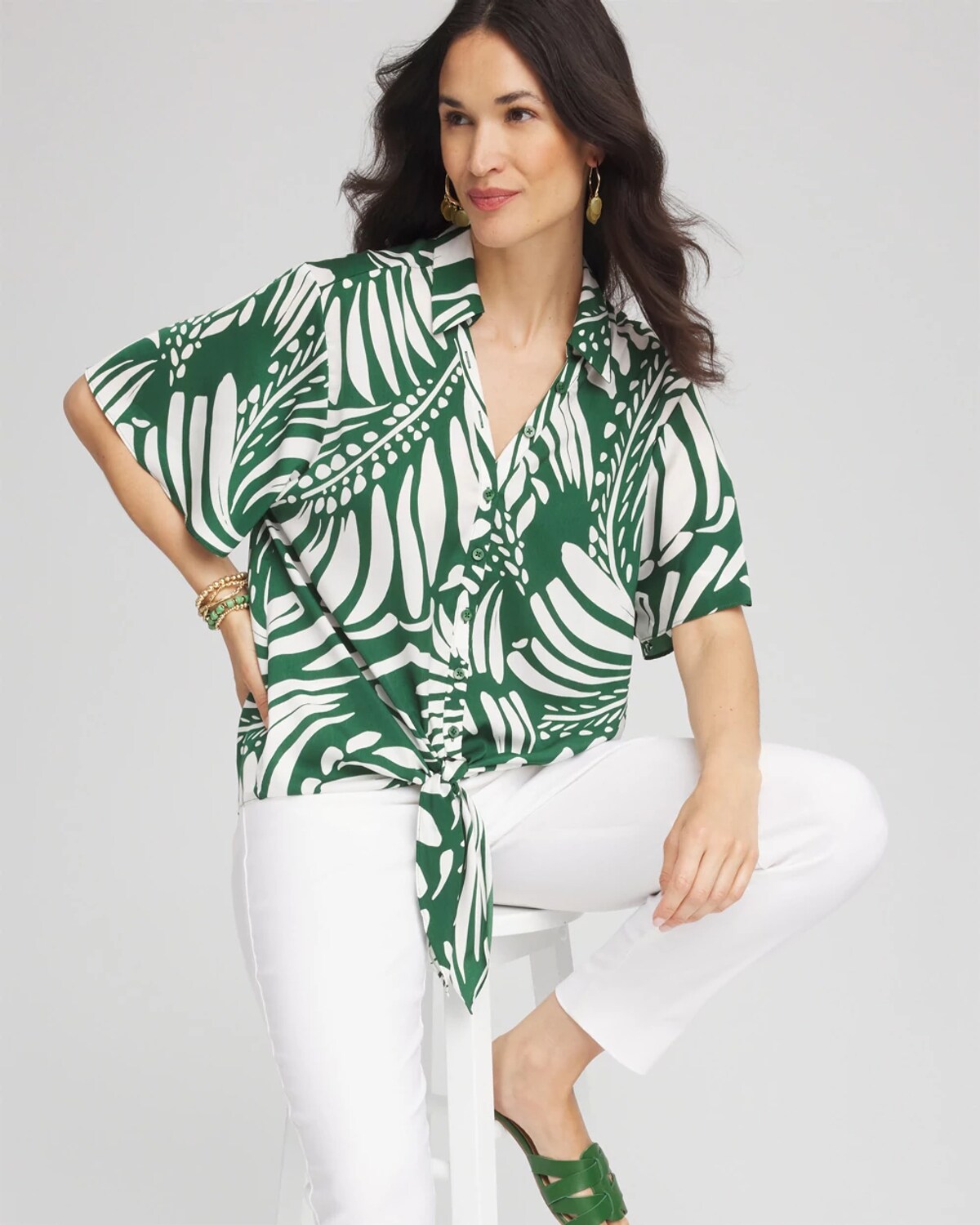 Chico's Palm Print Tie-front Silky Top In Palm Leaf In Green