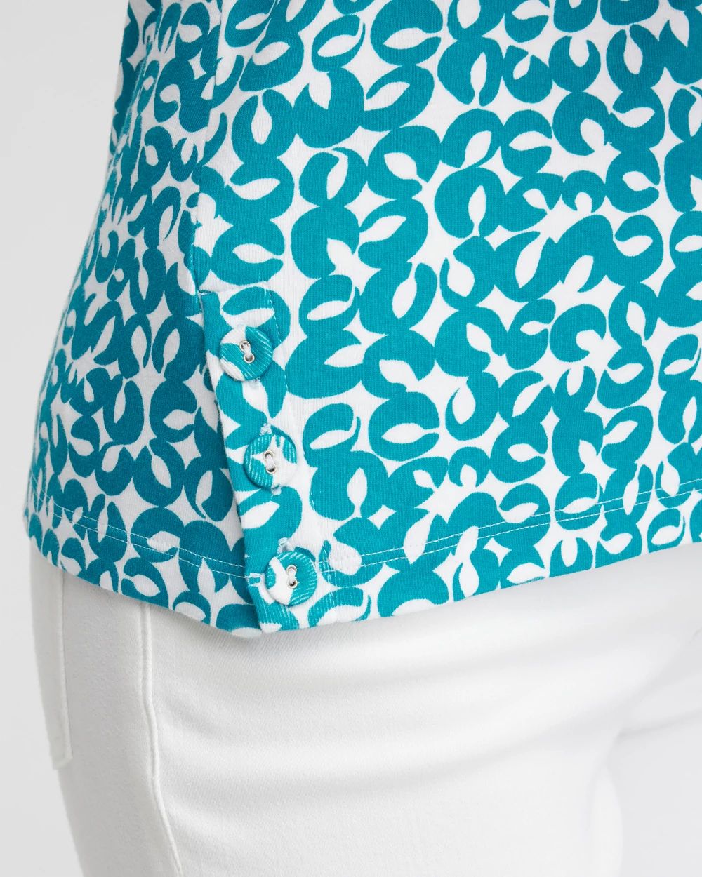 Geo Print Button Detail Tank