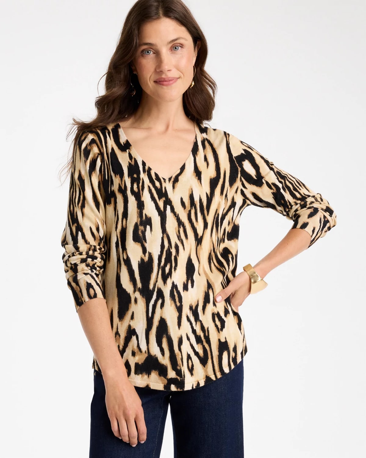 Chico's Ella Ikat Print V-neck Pullover Sweater In Black