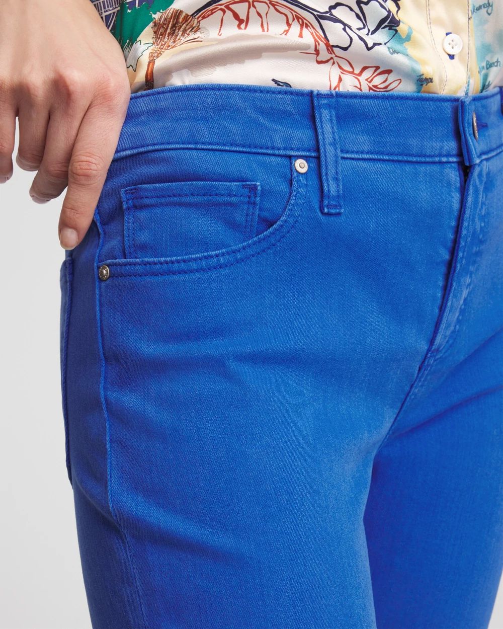 So Slimming Girlfriend Jeans