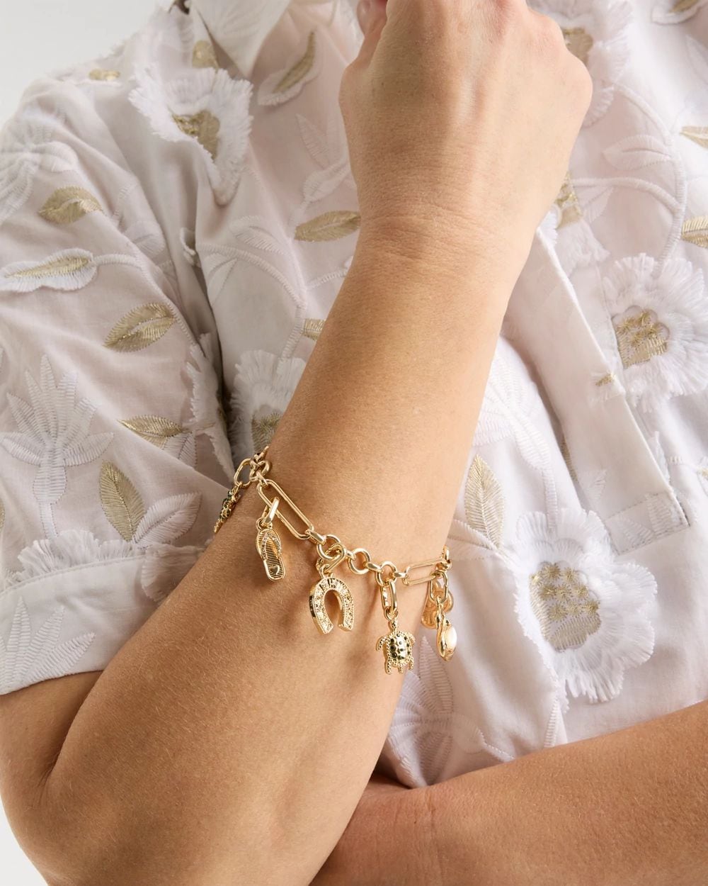 Shiny Goldtone Novelty Charm Bracelet