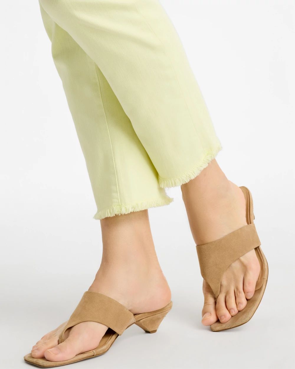 Girlfriend Slim Frayed Crop Jeans