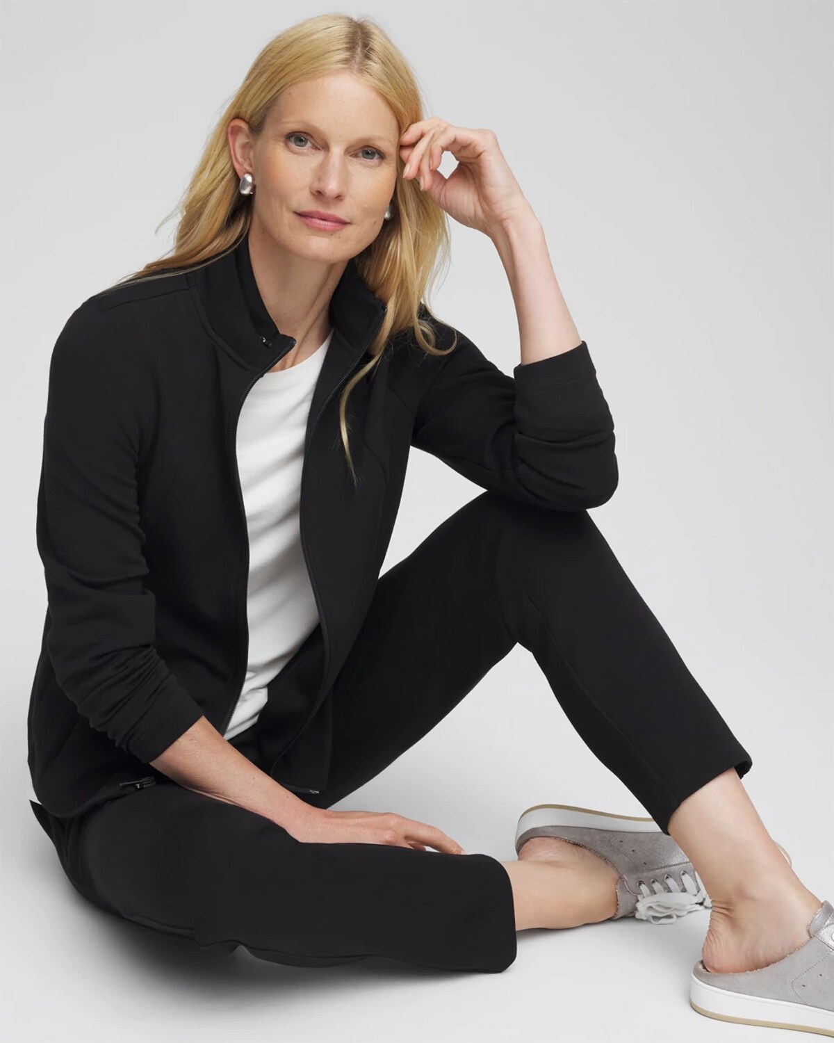 Chico's Scuba Convertible Jacket In Black In Black