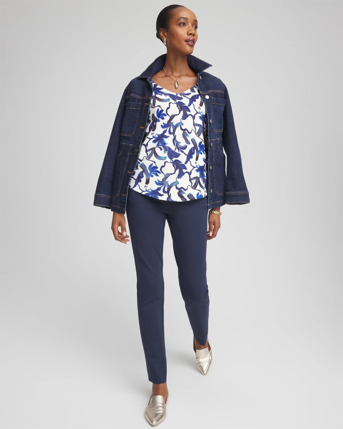 Chico's Juliet Slim Trim Detail Ankle Pants In Blue In Blue