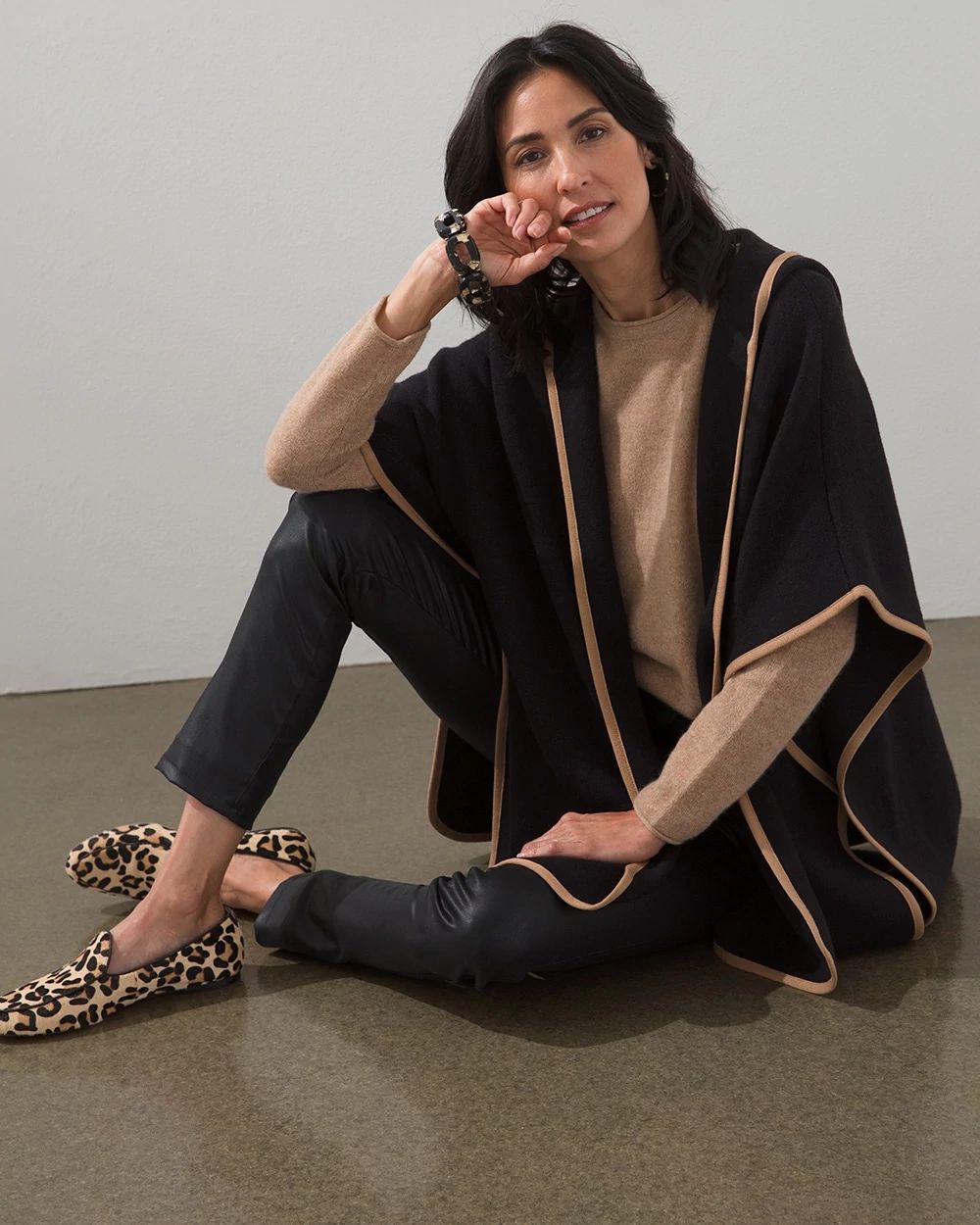 Roll-Trim Cashmere Crew Pullover