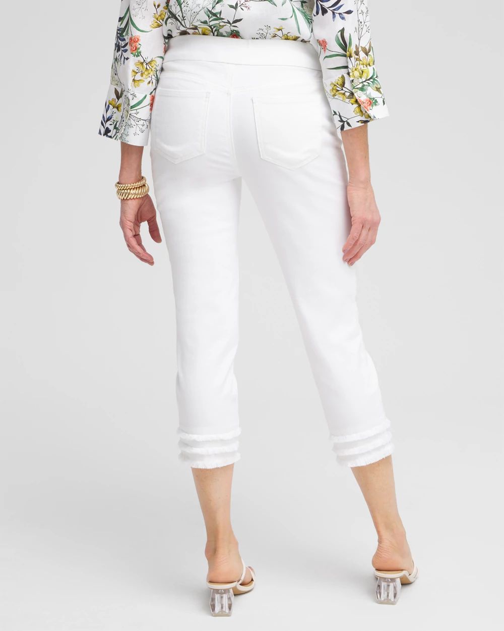No Stain 21 Triple Fray Pull-on Capris