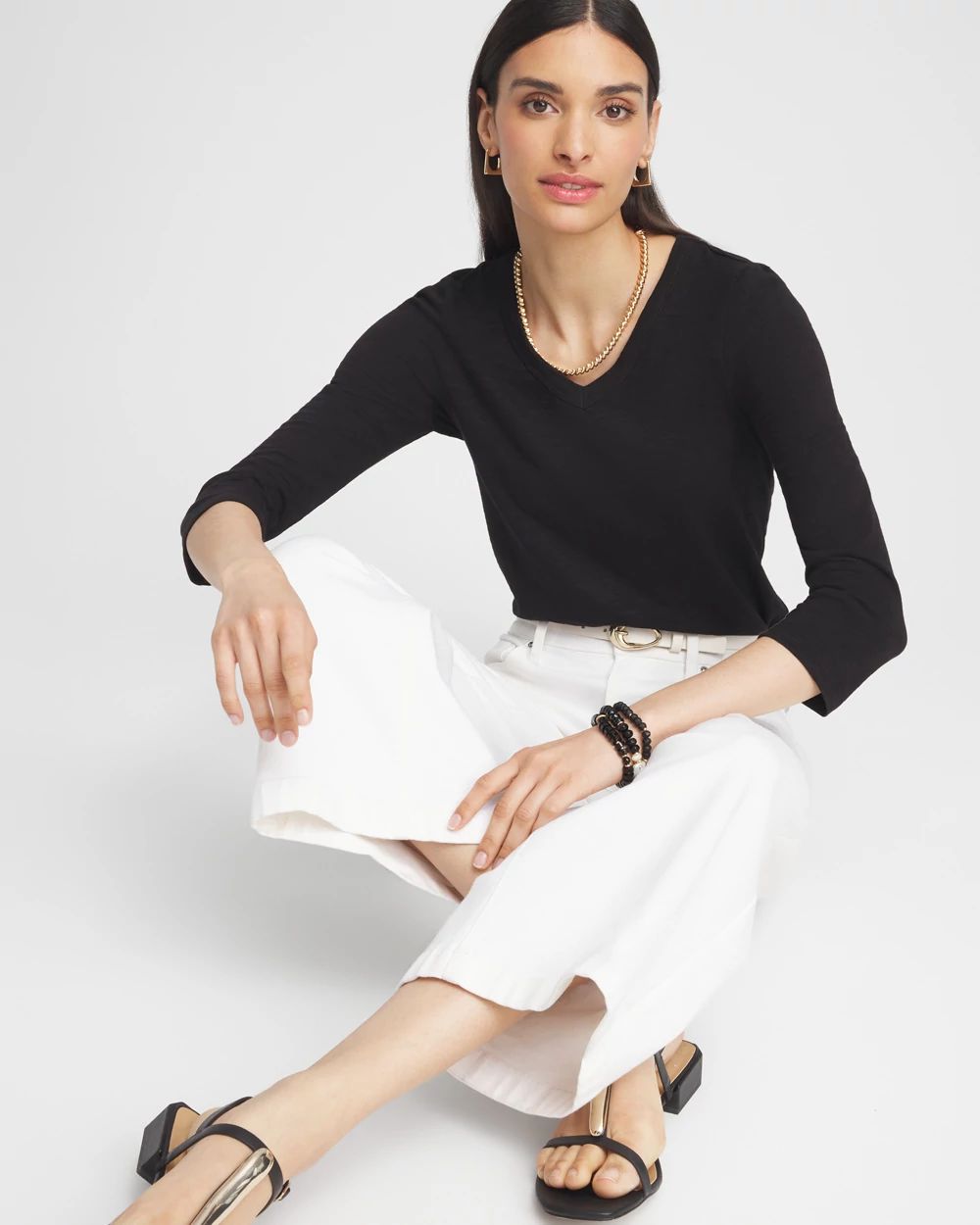 V-neck 3/4 Sleeve Tee