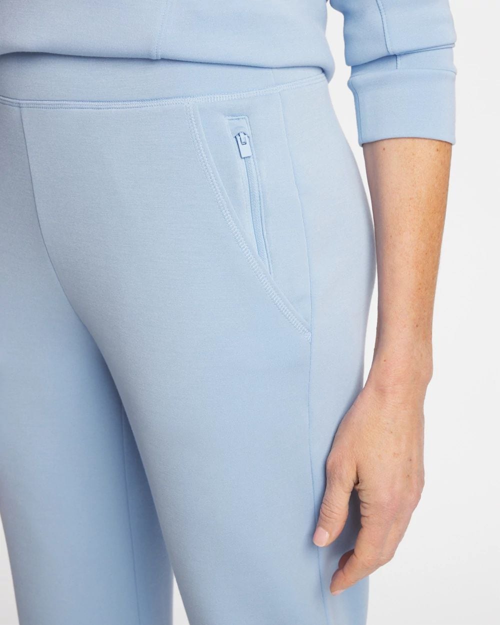 Zenergy® Buttery Soft Cropped Pants