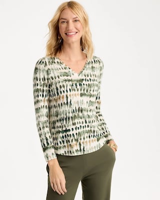 Dots Touch of Cool™ V-Neck Layering Tee