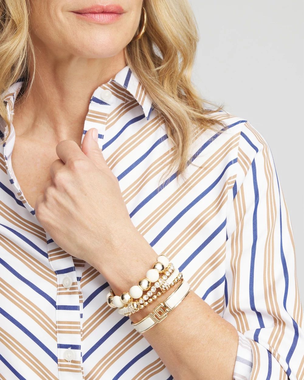 Gold Tone Beaded Stretch Bracelet