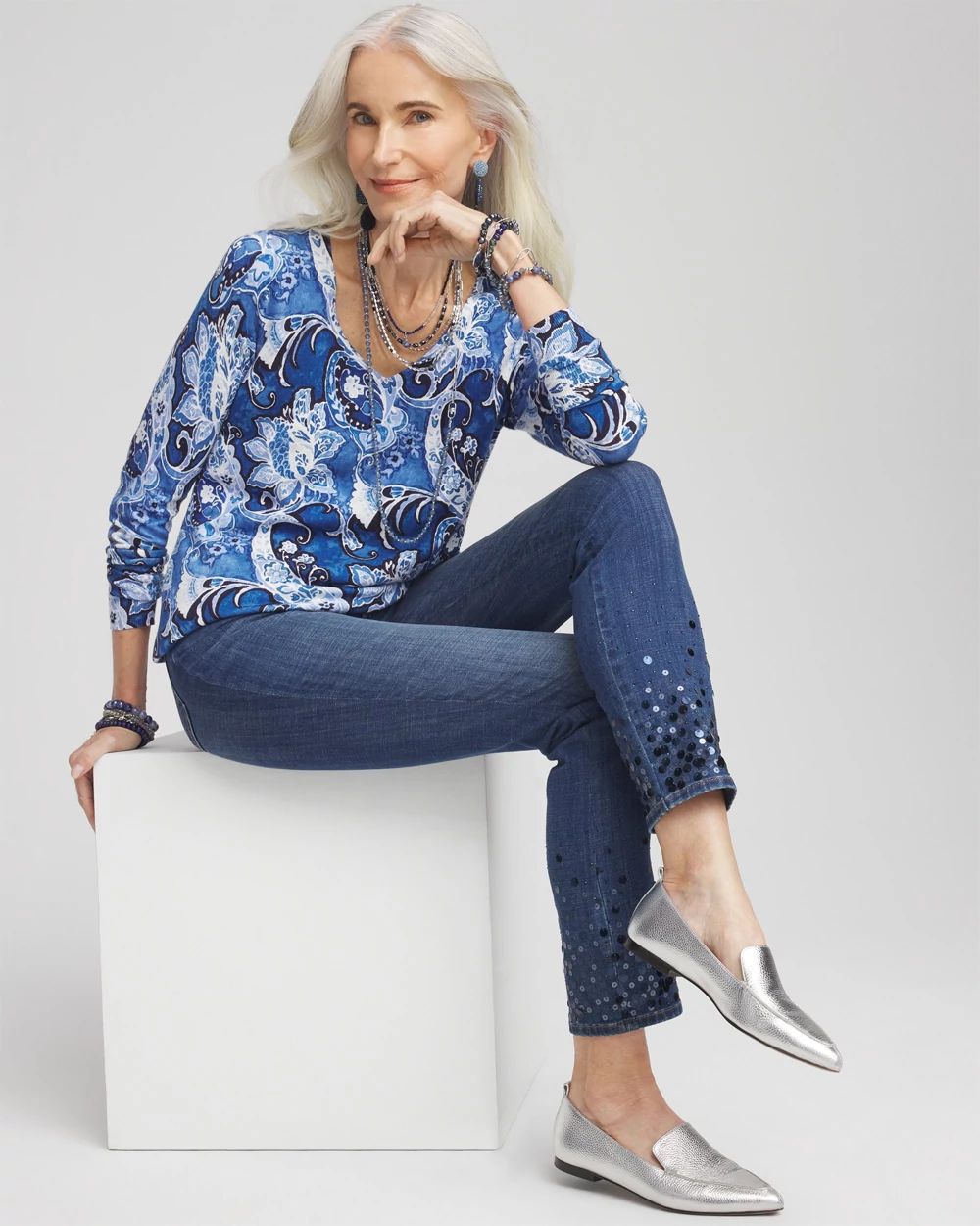 Paisley V-Neck Pullover Sweater