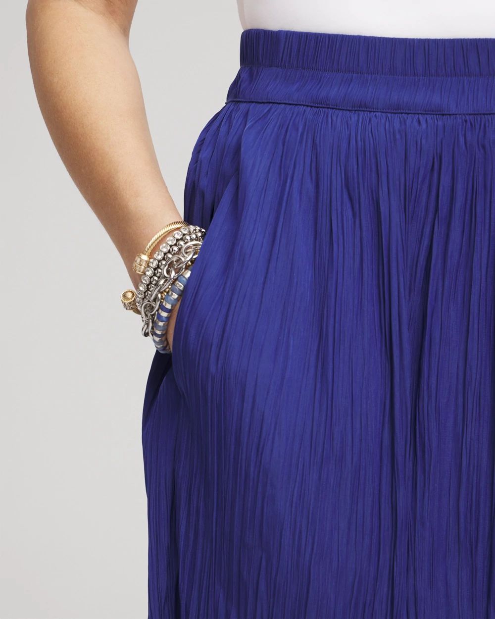 Pull-on Pleated Maxi Skirt