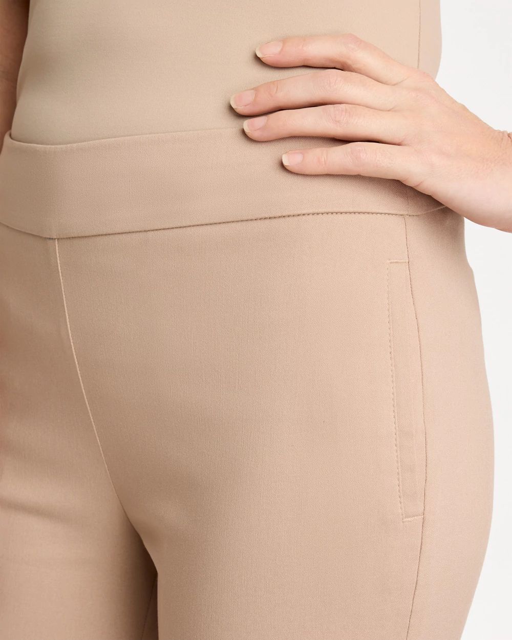 Brigitte™ Straight Crop