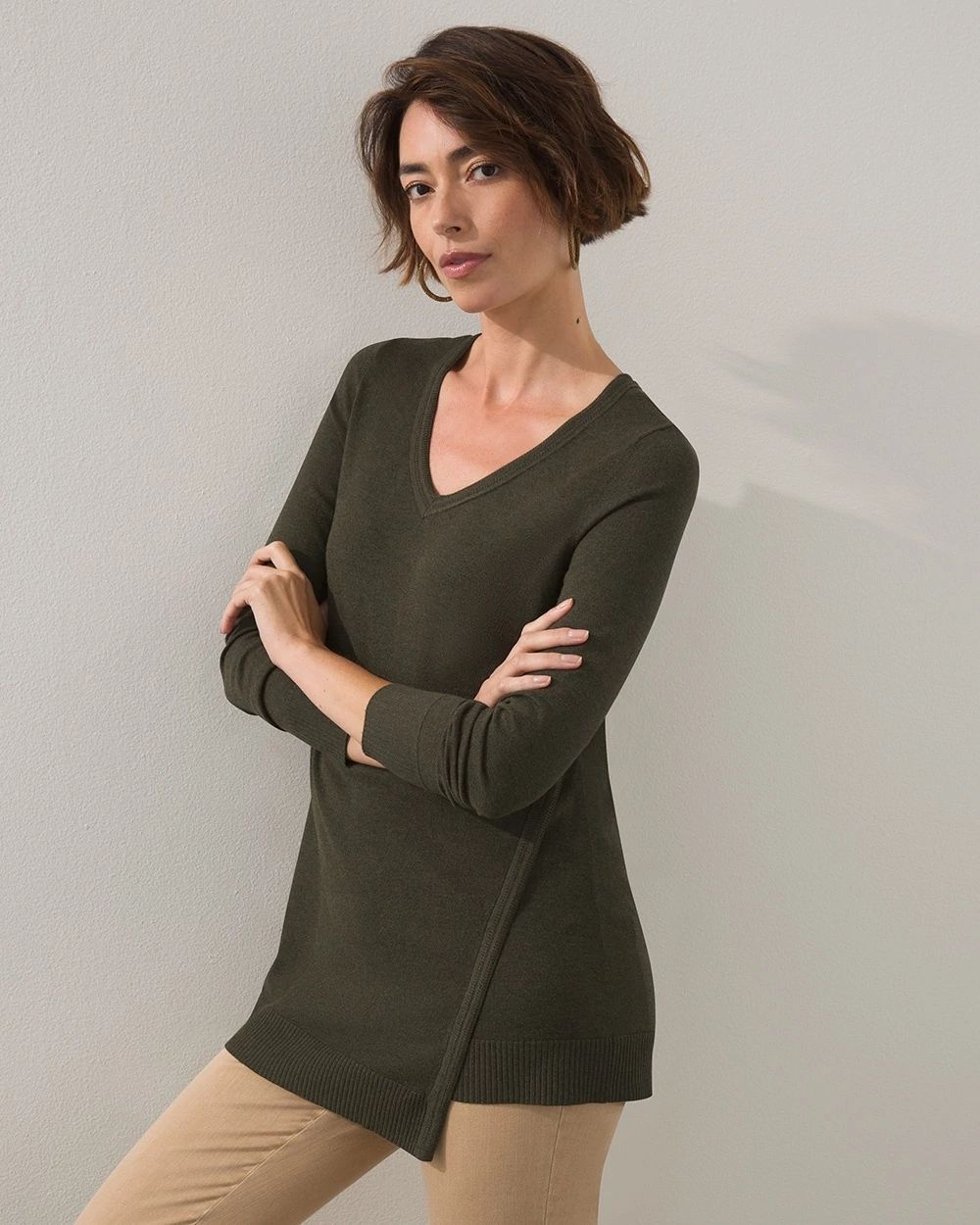 V-neck Asymmetrical Hem Tunic Sweater