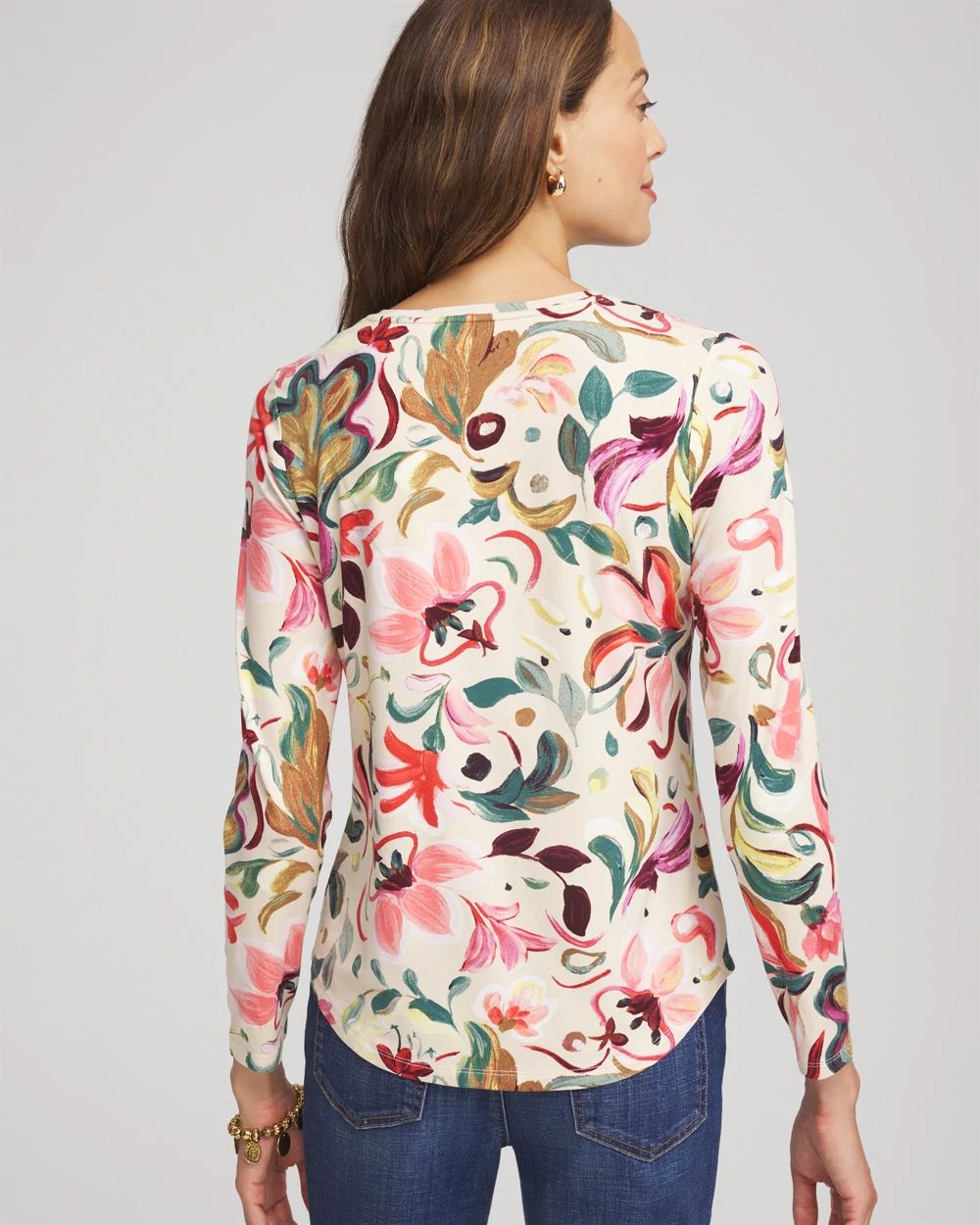 Floral Touch of Cool™ V-Neck Layering Tee